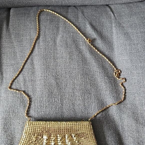 Gold Mesh Shoulder Purse‎ - Picture 3 of 5